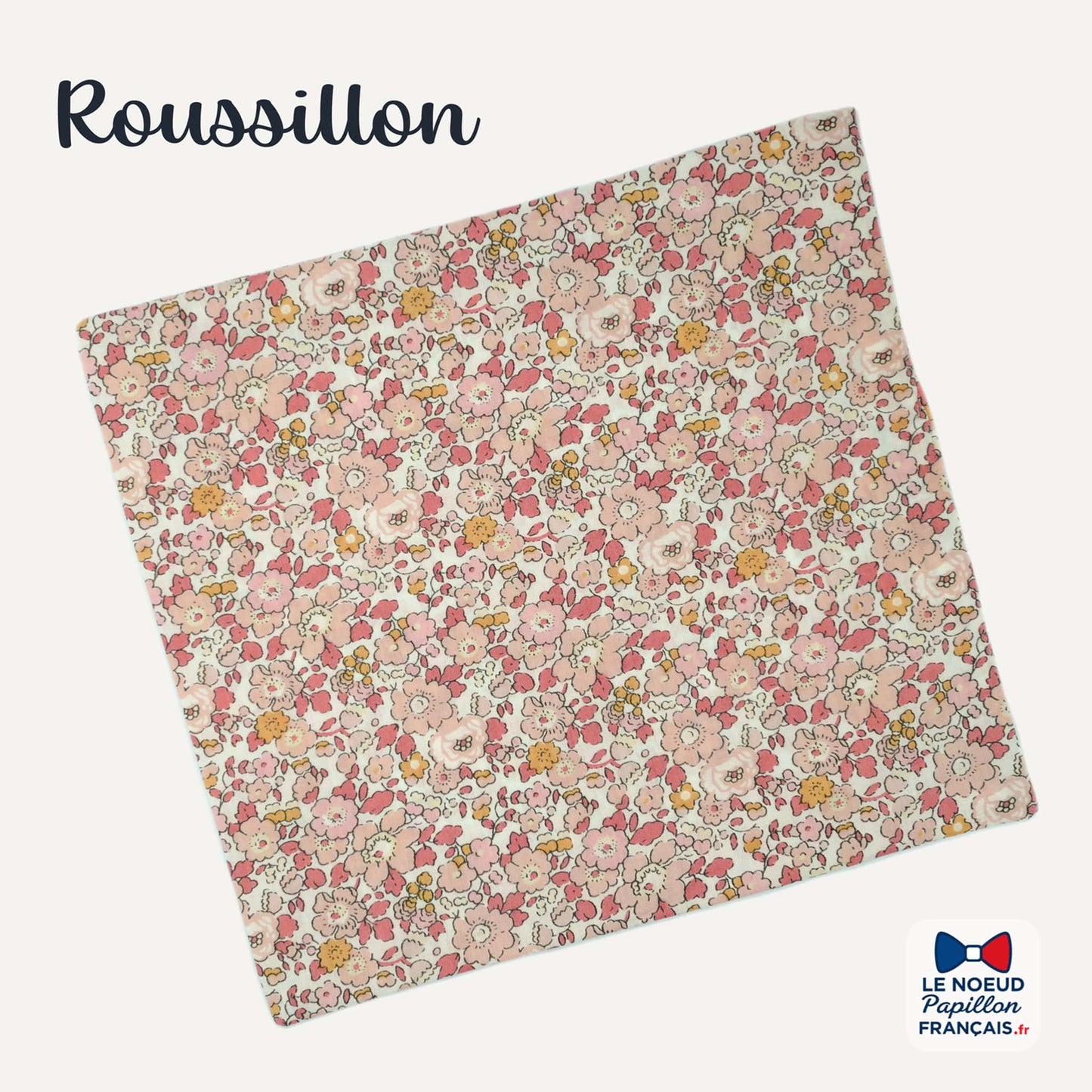 Pochette de costume rose fleuri