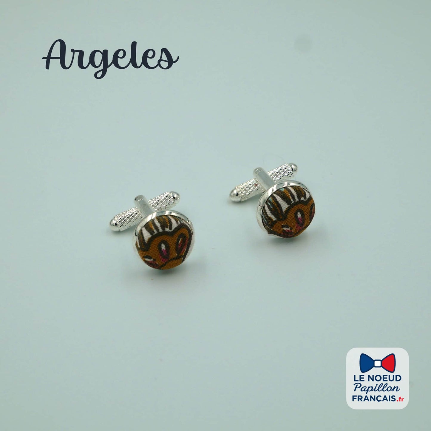 Boutons de manchette marron