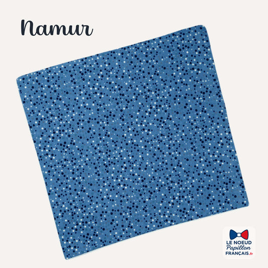 Pochette de costume bleue