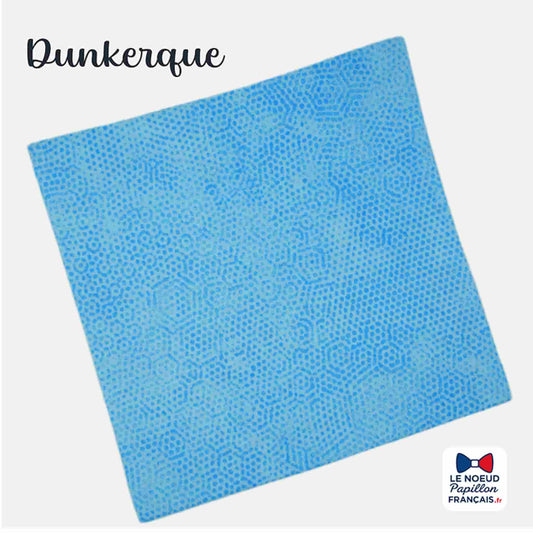 Pochette de costume bleu ciel