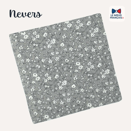 Pochette de costume gris