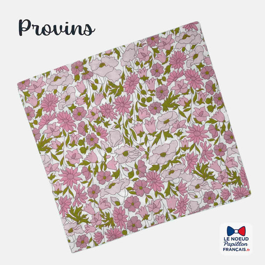 pochette de costume rose pastel