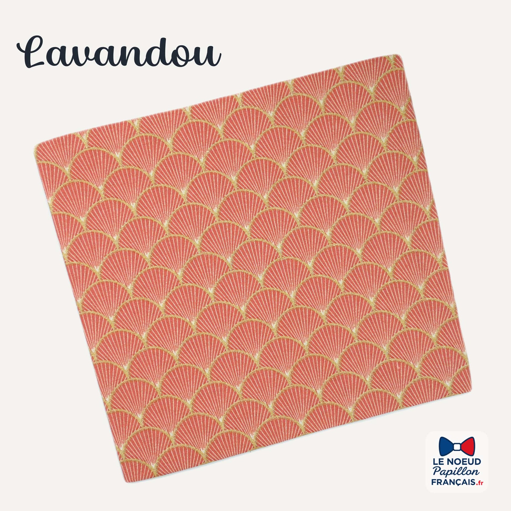 pochette de costume rose saumon peche